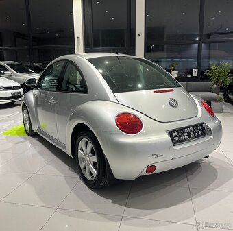 Volkswagen New Beetle, 2.0 Benzin Ojeté, 7/2000, 153 400 km - 5