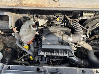 Renault Master 2.5 DCi, 107kw,2009, 161 tis km  - ZÁVADA - 5