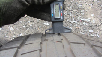 Zimní pneu 215/60/16 Continental - 5