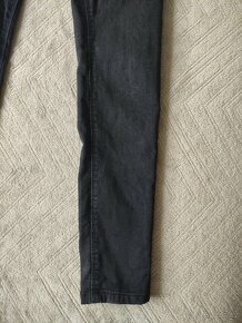 Dámské, dívčí černé rifle vel. 36, zn. HOUSE BASIC - 5