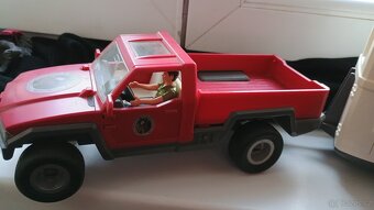 Schleich kůň s přívěsem - 5