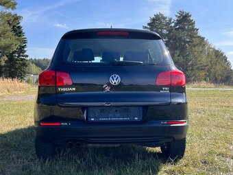 Volkswagen Tiguan - 5