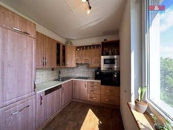 Prodej bytu 4+1, 78 m², Velešín, ul. Sídliště - 5