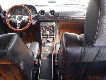 Mercedes Benz 2.0.diesel r.v 1979 po renovaci - 5