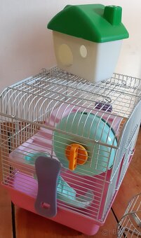 Klec pro myšku + 3×hračka + plast.přepravka + pítko kuličkou - 5