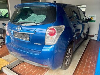 Toyota Verso 1.8i SkyView Edition benzín 108kw - 5