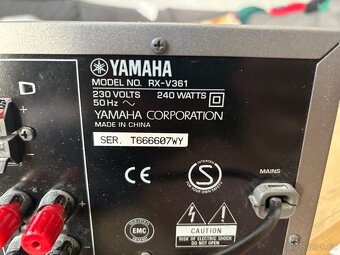 Zesilovač Yamaha RX-V361 - 5