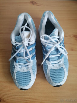 Dámské tenisky zn. Adidas vel. 39,5 / 6,5 - 5