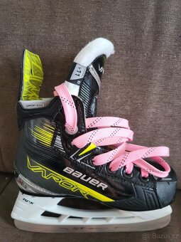 Bauer Vapor X4 - 5