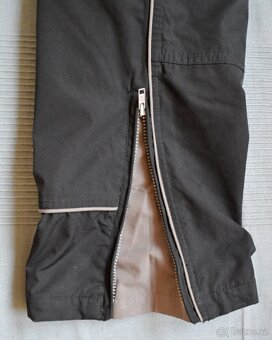 Černé chlapecké zimní zateplené kalhoty vel. 152 There here - 5