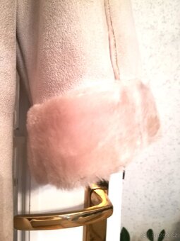 BÉŽOVÝ KABÁT S KOŽÍŠKEM, VEL. 48 - 5