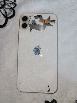 iPhone 11 - 5