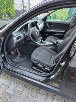 BMW E91 320i Kombi (2006) – Benzín, Xenony, Navigace, Tažné - 5