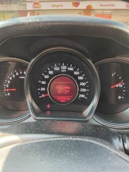 Kia ceed - 5