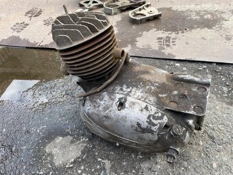 Motor Čz 125 T,B - 5