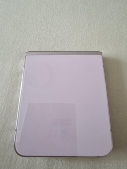 Galaxy Z flip 5 - 5