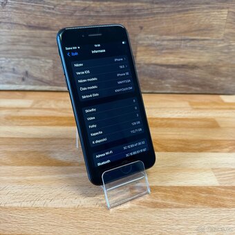 iPhone SE 2022 128GB, černý, 100% baterie (12 měsíců záruka) - 5