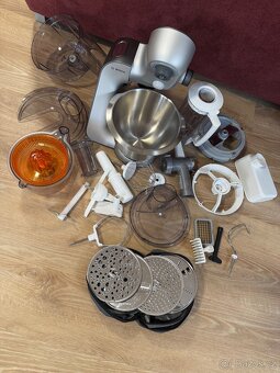 Kuchyňský robot - BOSCH MUM58364 CreationLine - 5