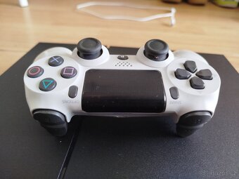 PlayStation 4,500 GB v záruce +3 hry - 5