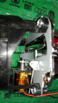 Bi-xenon projektor 2.5 palce H1 / H7 / H4 Cena za 2 kusy, m - 5