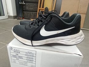 NIKE RUN - výborný stav - 5