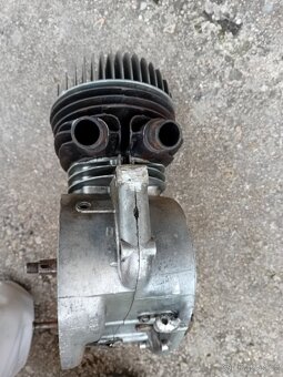 Motor Jawa-čz 150 - 5