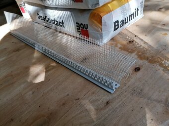 penetrace Ceresit a Silikonova fasada PCI odstin 087 - 5