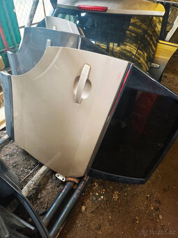 Opel Antara rv. 2011 díly z rozebraného vozu barva zlatá. - 5