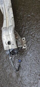 Vyztuha predniho narazniku audi A4 B8 8K face lift - 5