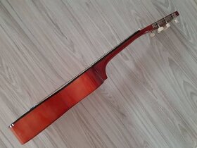 Dětská akustická kytara-hnědá 78cm, cena: 950kč - 5