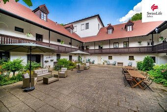 Prodej vily 1640 m2, Sádek - 5
