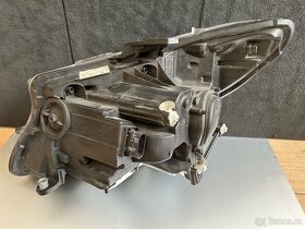 Mercedes Benz V Klasse pravá lampa - 5