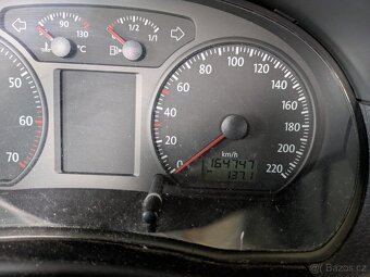 VW Polo 1.4i 16v 55kw Klima Model 2006 - 5