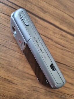 Motorola E770 - RETRO - 5
