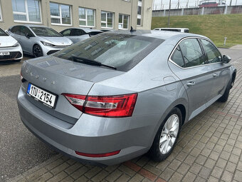 Pronájem Superb 2019 Taxi Bolt Uber 2.0 TDI automat 140kW - 5