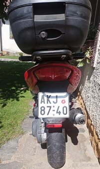 Prodám skútr Peugeot Speedfight 2.obs.50 - 5