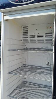 Prosklená lednice Helkama ( 400 L ) - 5