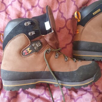 Boty GARMONT 46 - 5