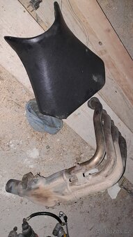 Yamaha yzf 750 , yzf 1000r yzf r1 - 5