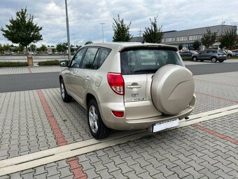 Toyota RAV4 2.0i 112kw 4x4 1. maj. koup. ČR TZ - 5