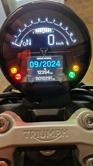 Triumph Trident 660 - 5