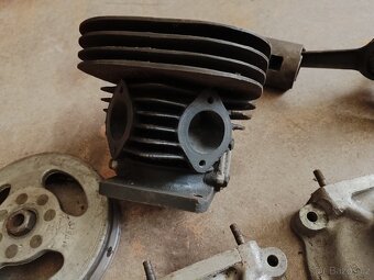 Motor Jawa 250 special - 5