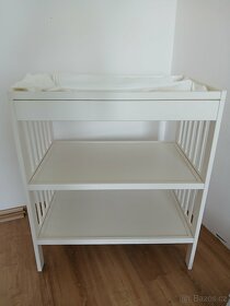 Postýlka a přebalovací pult Gulliver/ IKEA - 5