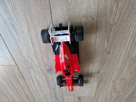 Ferrari Formula 1 model F138 Rádiem ovládané 1:14 RC - 5