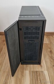 Cooler Master Silencio 652S - 5