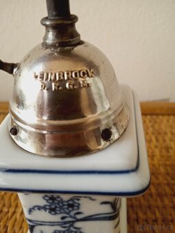 Porcelánový secesní mlýnek na koření - 5
