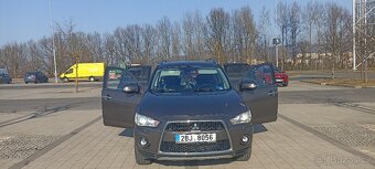 Mitsubishi Outlander 2,2d.2011r. Automat 4x4 - 5