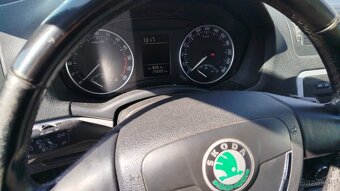Škoda Octavia - 5