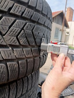 Pirelli 285/40 R 21 zimni - 5