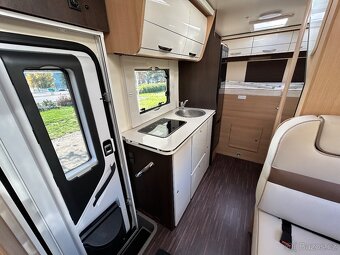 Obytné auto/ bydlík/ alkovna/ obytňák k pronájmu - 5